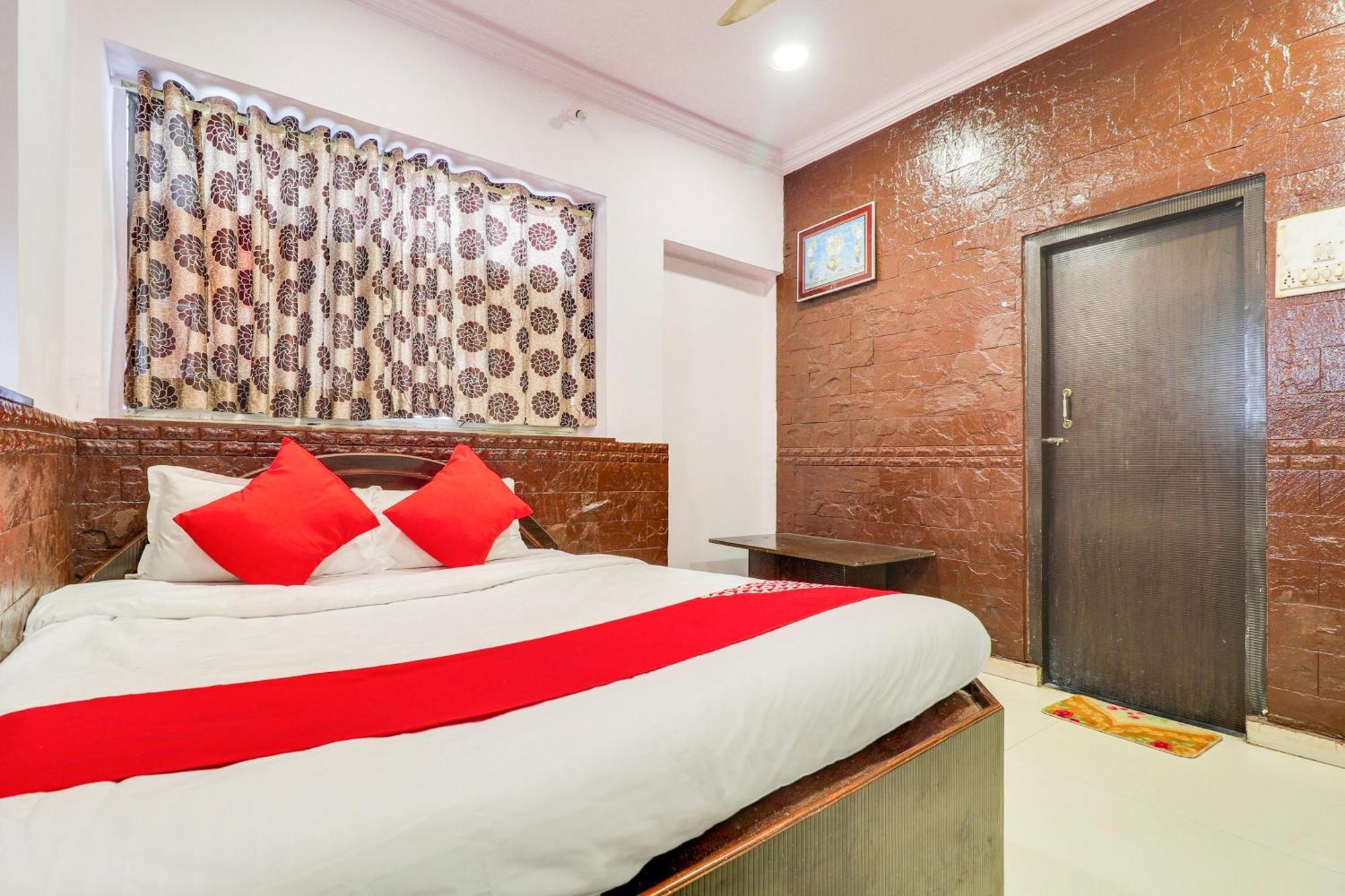 Collection O Sher E Punjab Andheri Hotel *