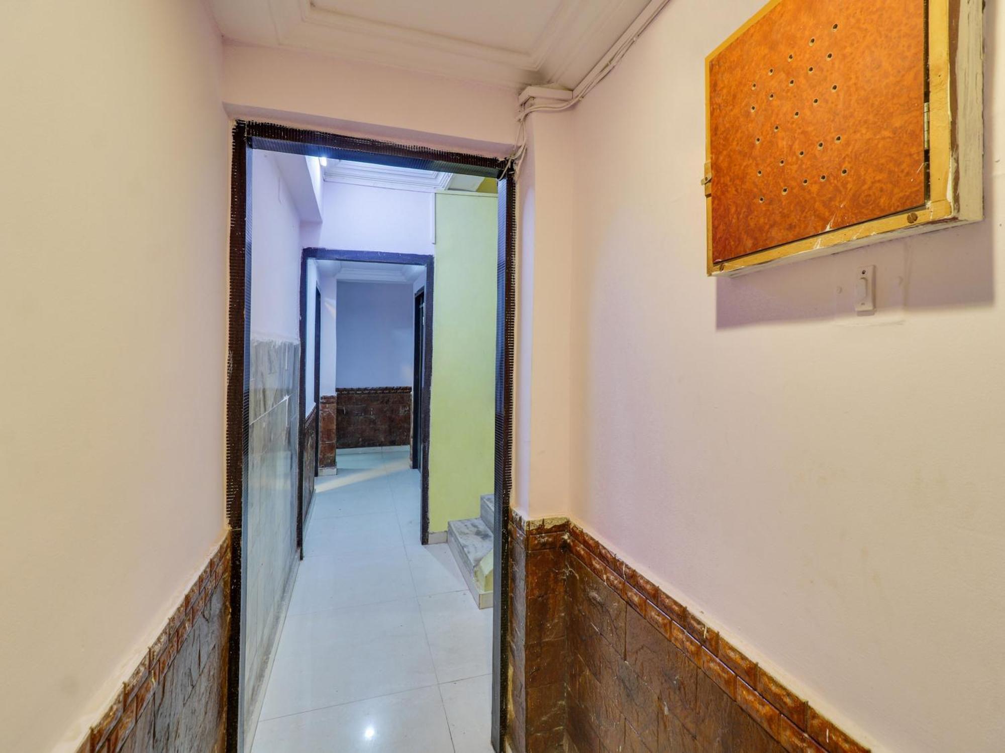 Hotel Collection O Sher E Punjab Andheri