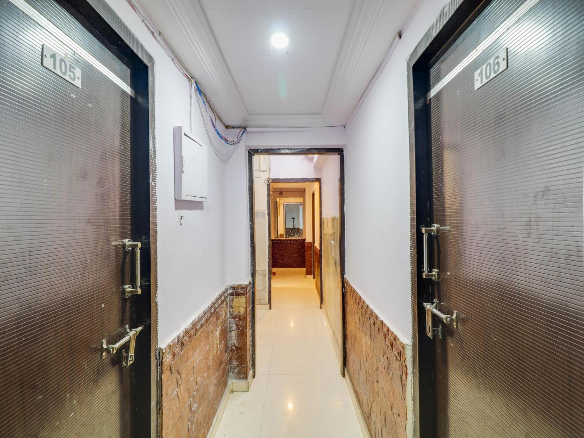 Hotel Collection O Sher E Punjab Andheri Mumbai